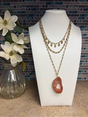 Beautiful layered rose colored Druzy Agate pendant necklace